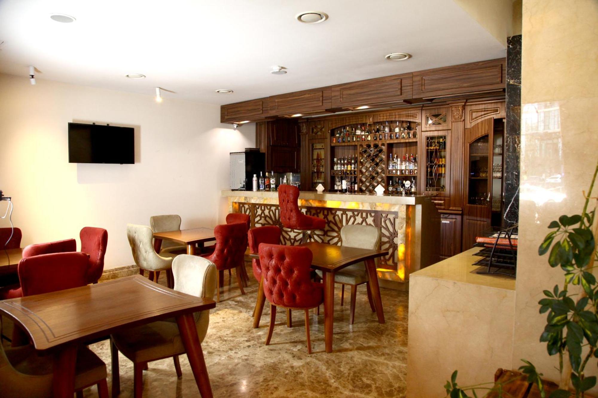 Aqua Hotel Tbilissi Extérieur photo