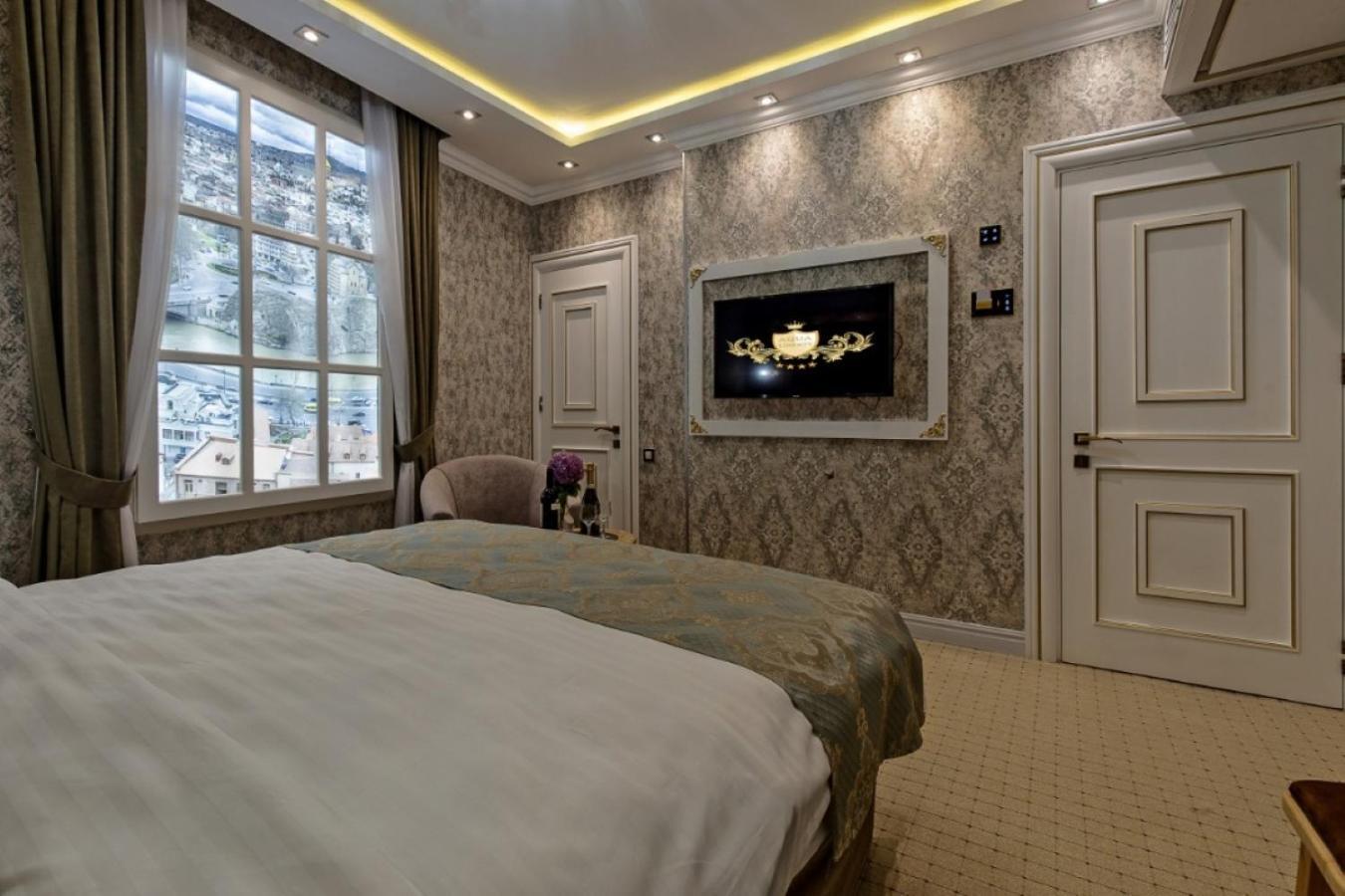 Aqua Hotel Tbilissi Extérieur photo